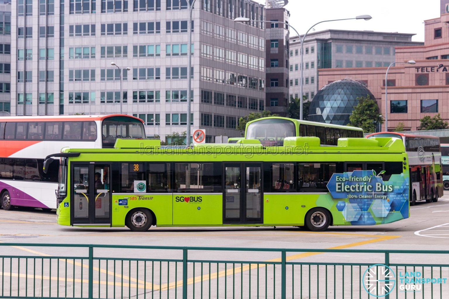 SBS Transit Linkker LM312 (SG3088R) [Side] | Land Transport Guru