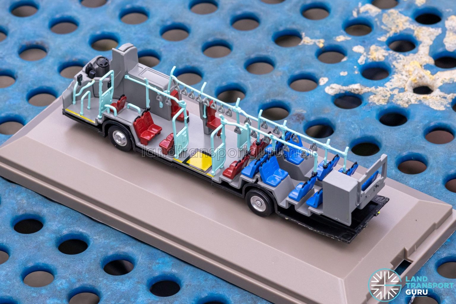 Knackstop Volvo (Diesel Hybrid) Bus Model – Interior Fitting / Nearside ...