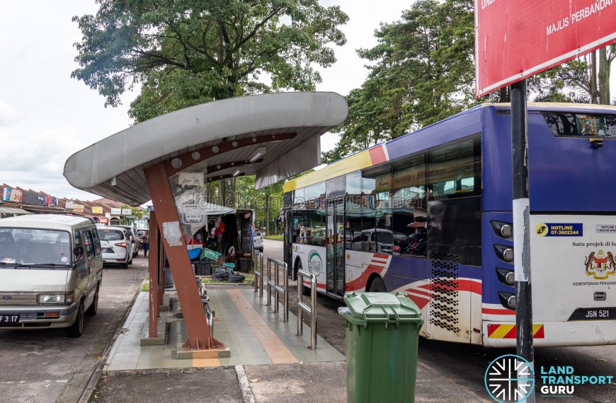 Taman Pulai Indah Bus Terminal