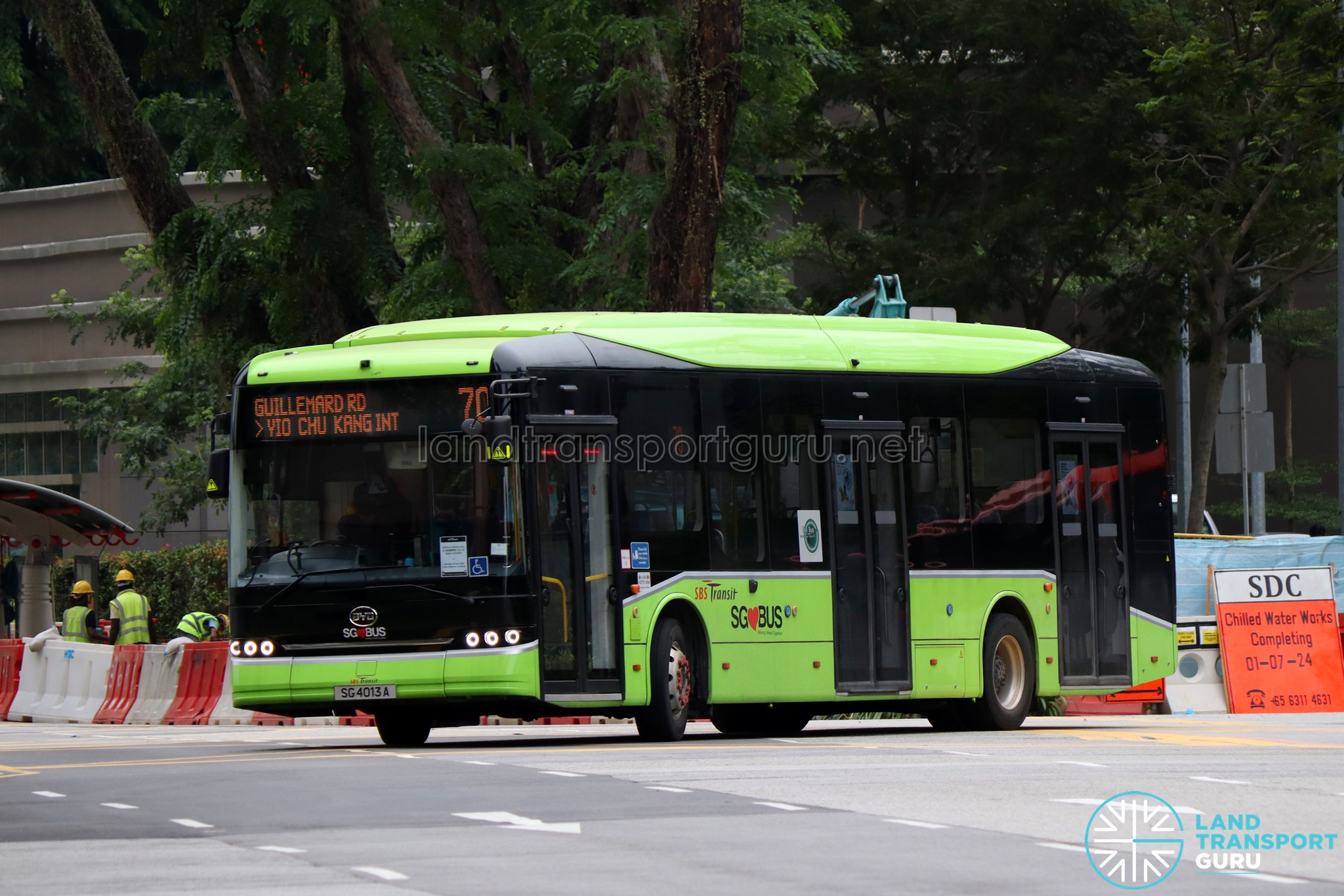 Bus 70 - SBS Transit BYD B12A03 (SG4013A)