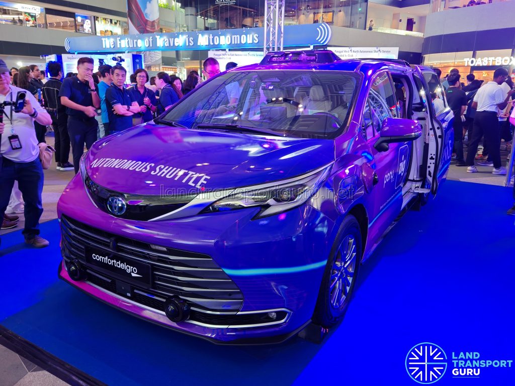 ComfortDelGro Poly.Ai Toyota Sienna