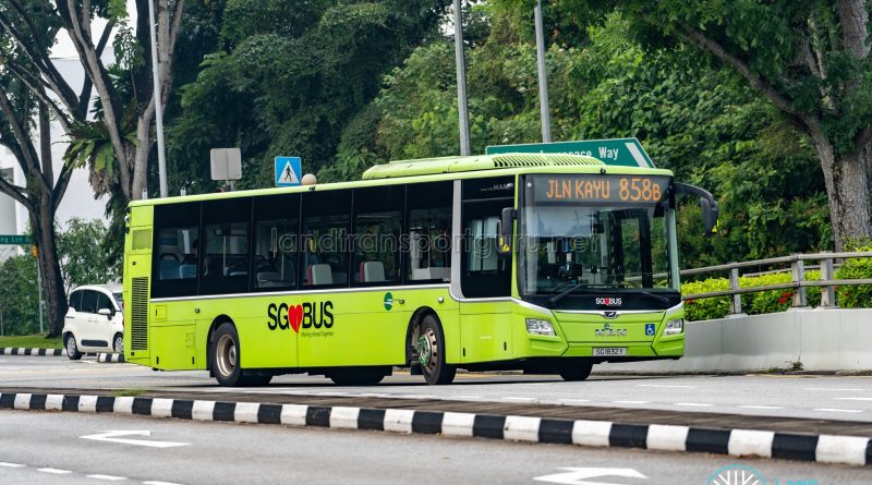 Bus 858B - Tower Transit MAN A22 (SG1832Y)