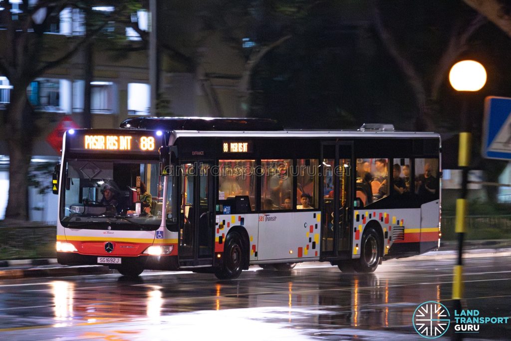 Bus 88 - SBS Transit Mercedes-Benz Citaro (SG1692J)