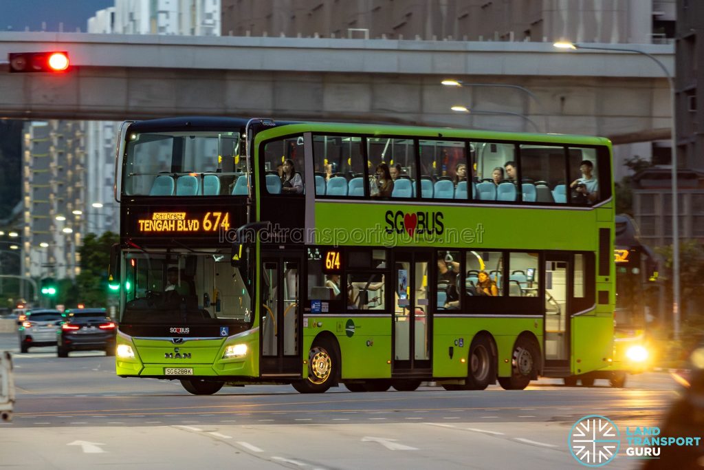 Bus 674 - Tower Transit MAN A95 3-door (SG6288K)