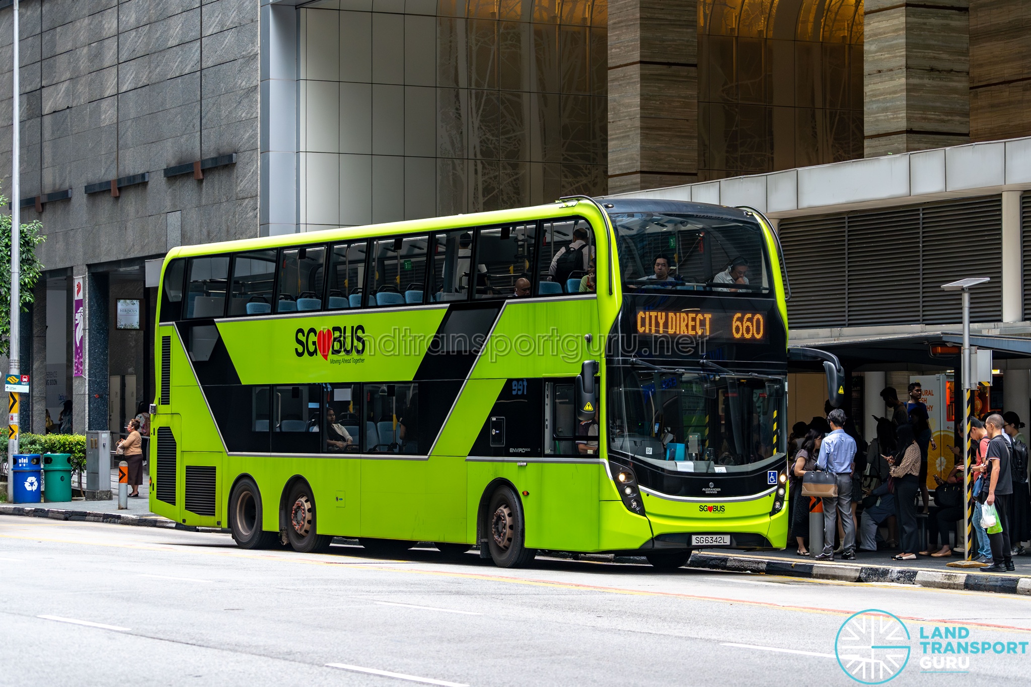 Bus 660 - SBS Transit Alexander Dennis Enviro500 3-door (SG6342L)